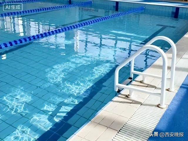 7岁男孩游泳馆溺亡家属获赔130万，不给抚养费的生父起诉索要全部赔偿，法院判了