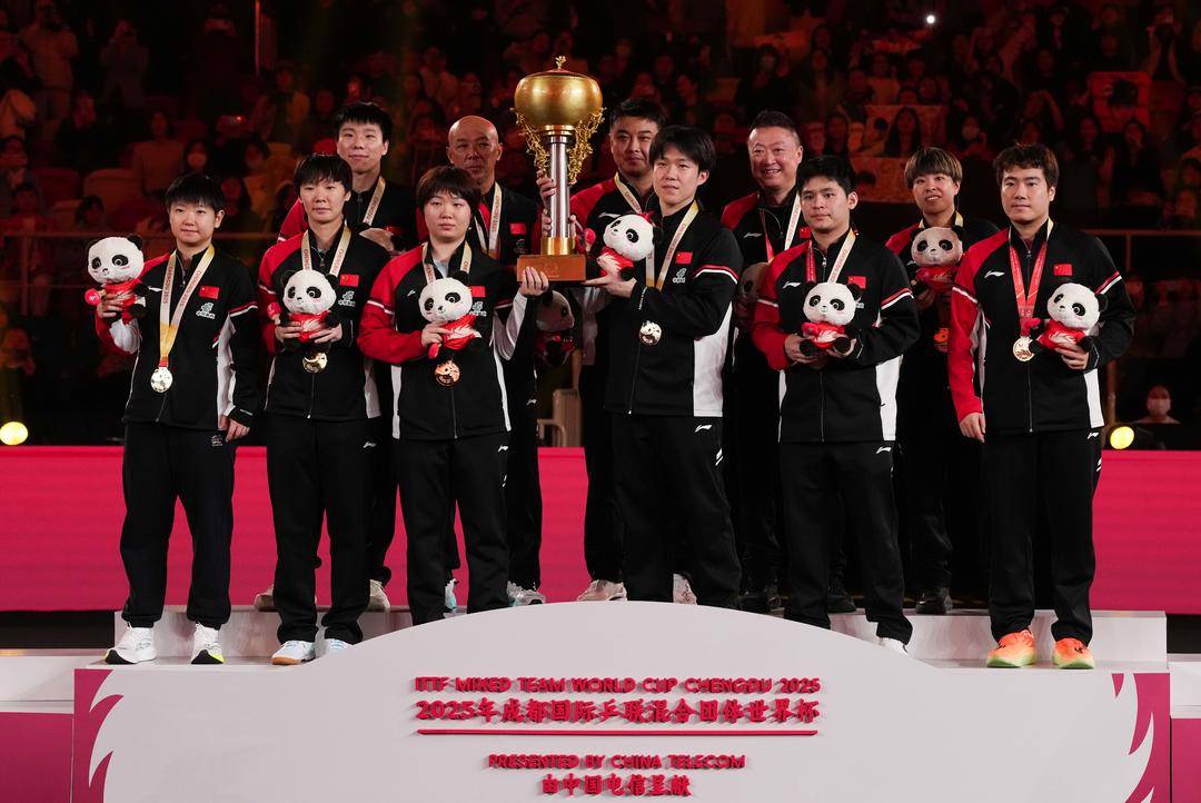 国乒混团世界杯卫冕 王励勤称赞林诗栋：“找到感觉啦！”
