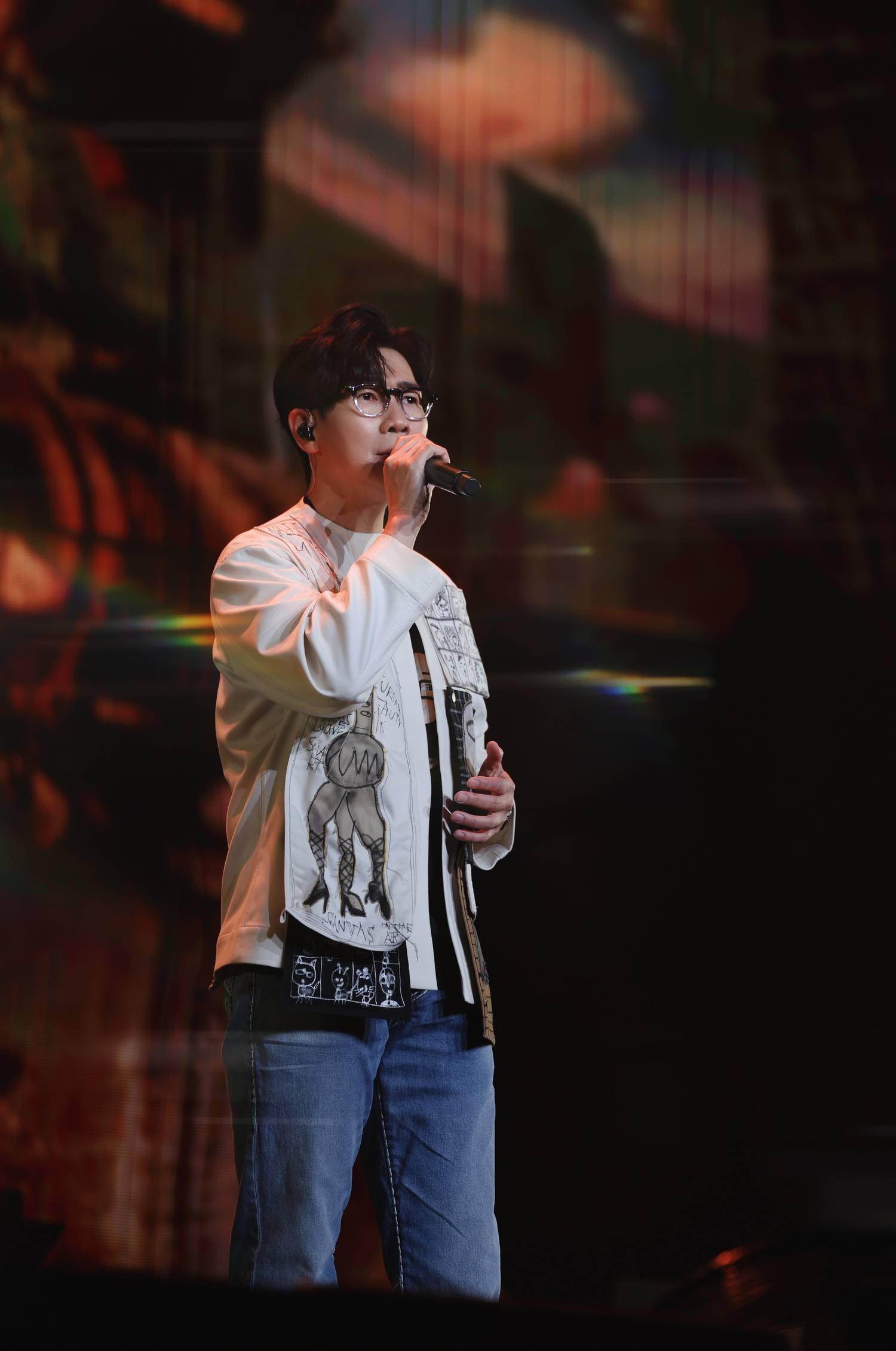这场跨年演唱会太有爱了 《品冠哈啰 三十如一》隐藏宠粉天花板