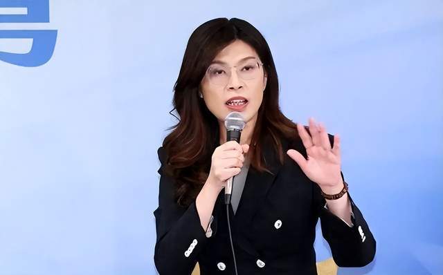 按照郑丽文的说法，两岸绝无统一的可能