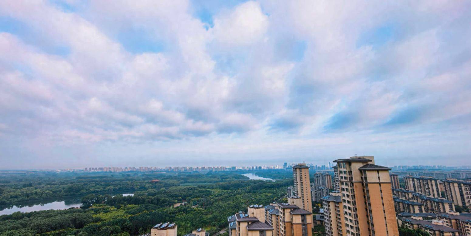 北京雷电蓝色预警中，明后两天高温再来
