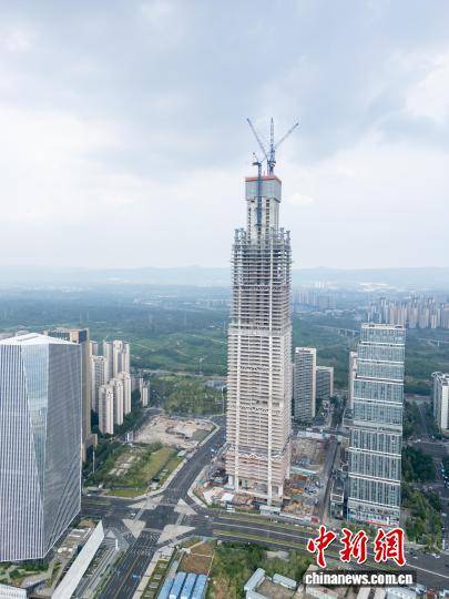 成都489米超高层项目建设高度超越当地已建成最高建筑