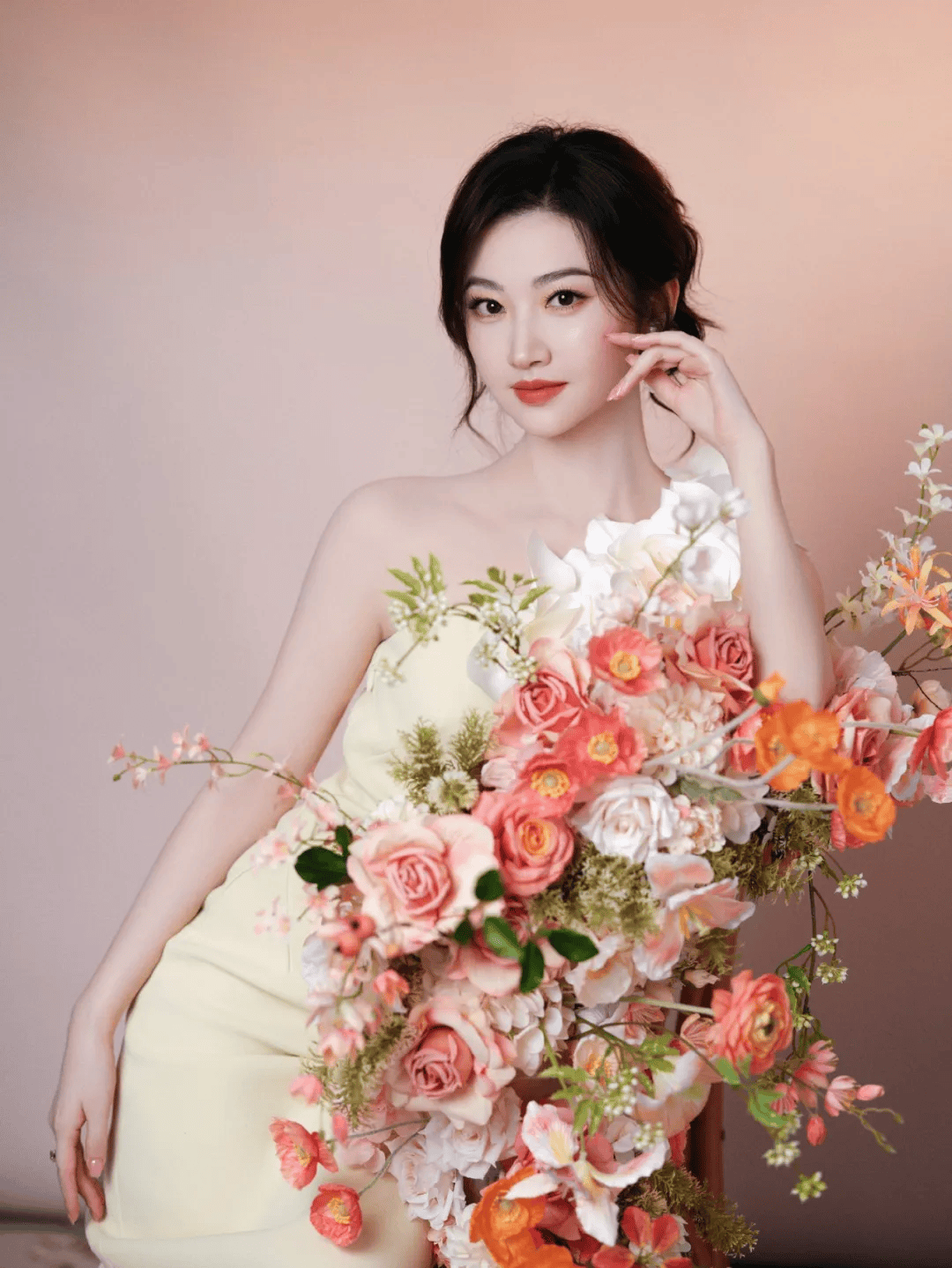 孙宇晨称《我的女友景甜》存在虚构部分，与景甜现在没有沟通，要回3000万彩礼是律师的建议；有律师称景甜大概率不会被封杀